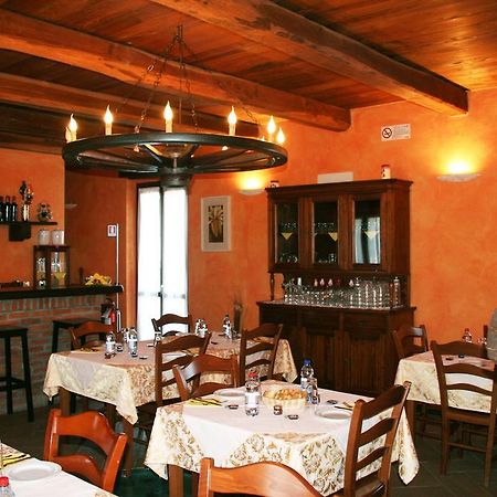 Agriturismo Cascina La Palazzina Albairate Extérieur photo