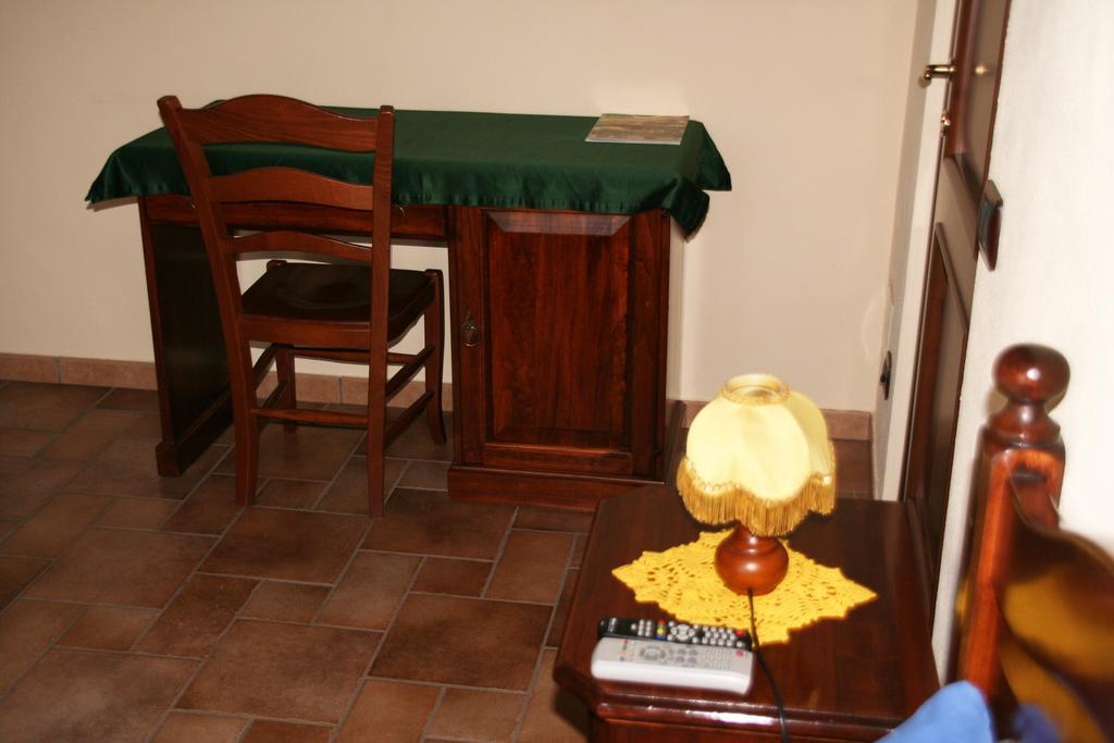 Agriturismo Cascina La Palazzina Albairate Chambre photo