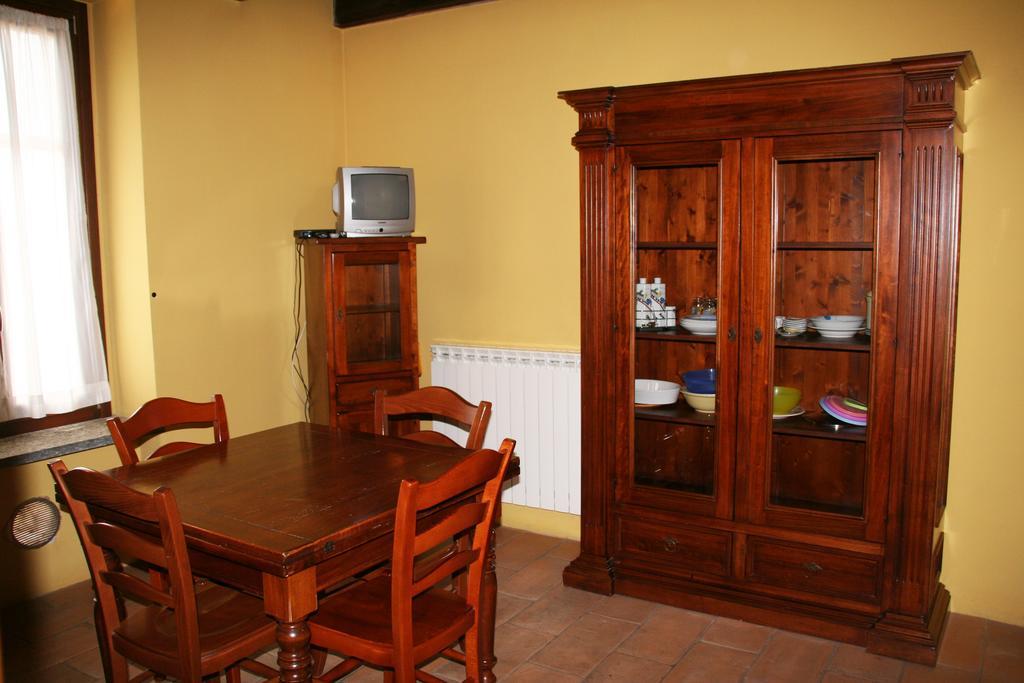 Agriturismo Cascina La Palazzina Albairate Chambre photo
