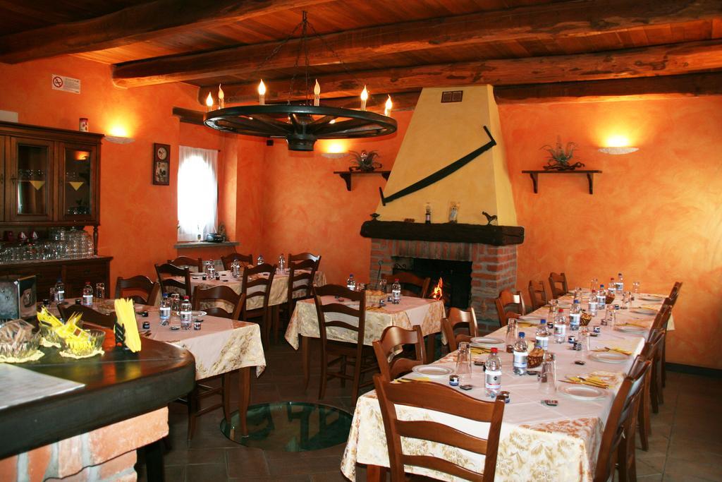 Agriturismo Cascina La Palazzina Albairate Extérieur photo
