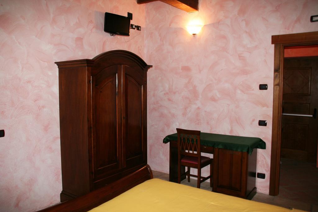 Agriturismo Cascina La Palazzina Albairate Chambre photo