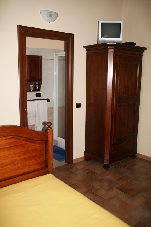 Agriturismo Cascina La Palazzina Albairate Chambre photo