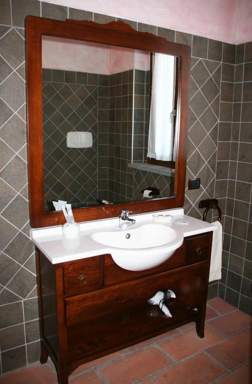 Agriturismo Cascina La Palazzina Albairate Chambre photo